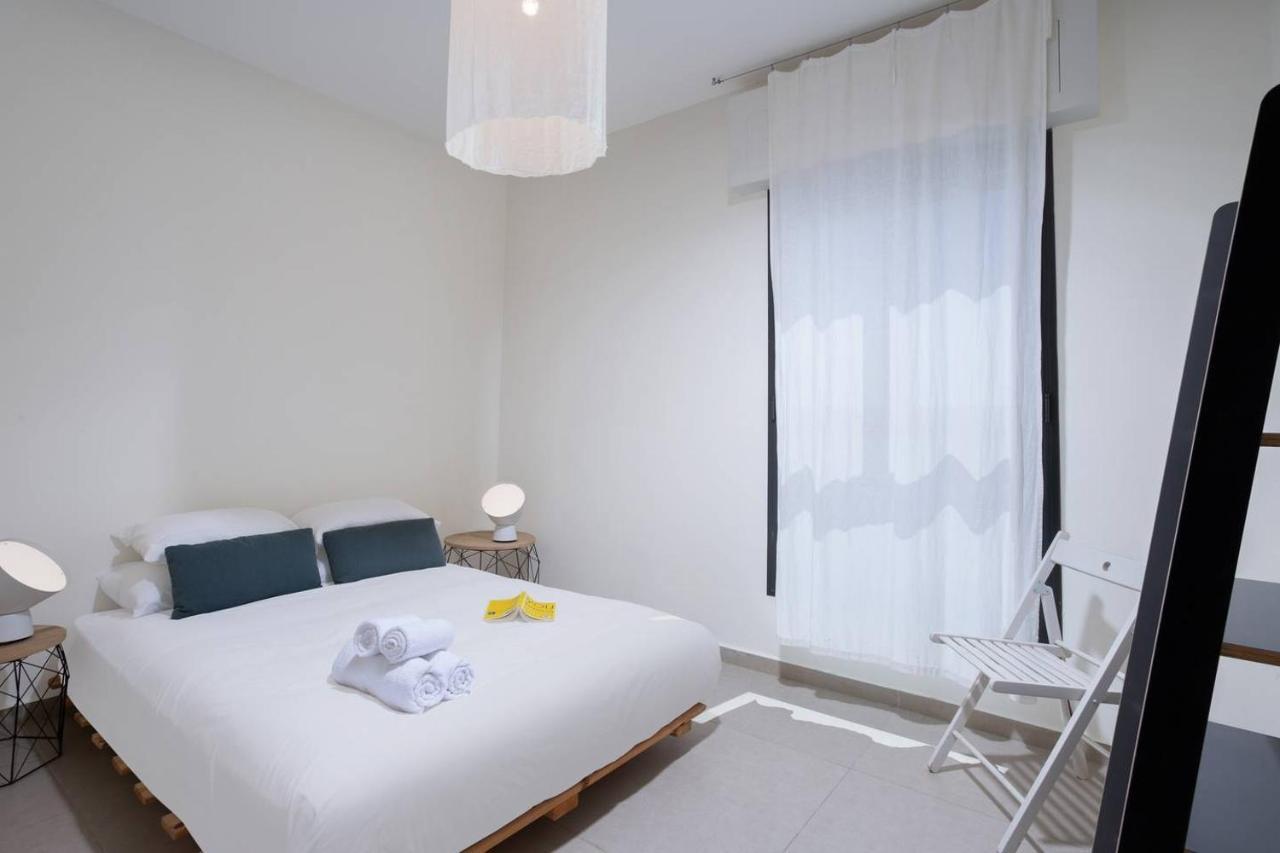 Sophisticated 3Br Penthouse In Jaffa'S Market Tel Aviv Exterior photo