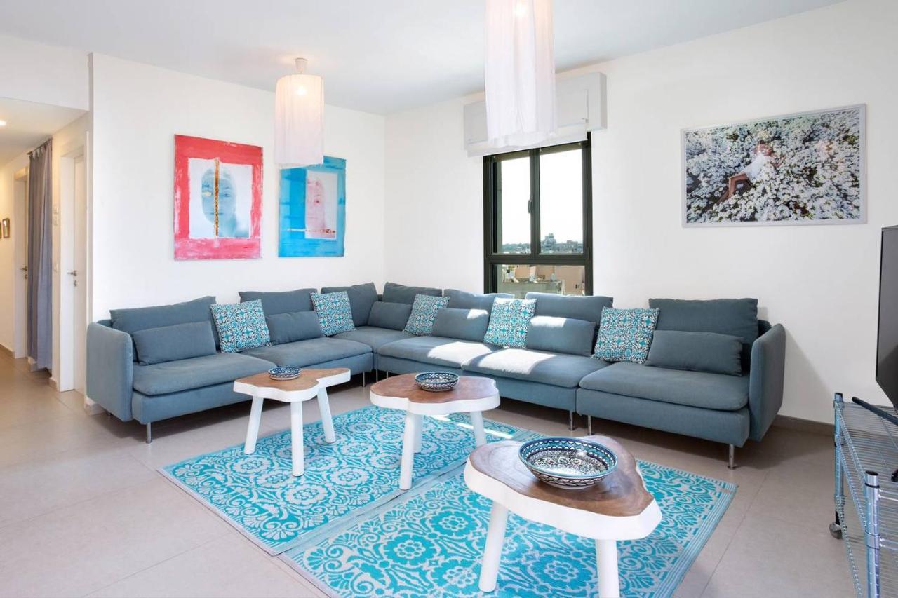 Sophisticated 3Br Penthouse In Jaffa'S Market Tel Aviv Exterior photo